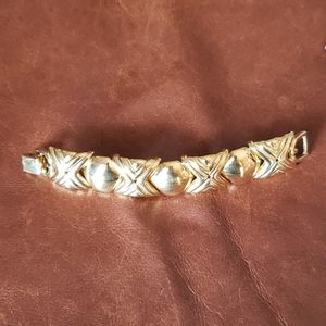 Gold tone bracelet 1980s